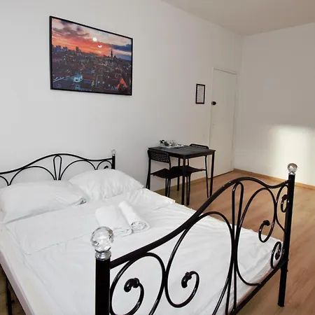 Roomspoznan Pl - Krolowej Jadwigi 44 - 24h Self Check-in * Poznan