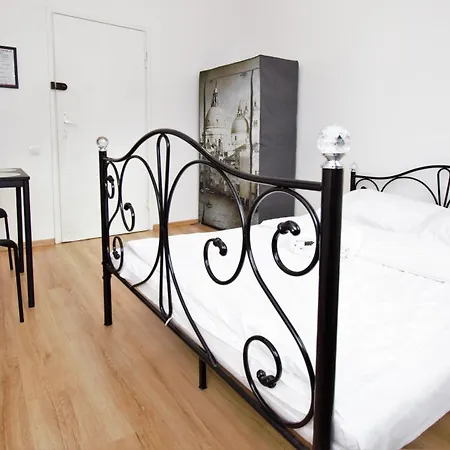 Roomspoznan Pl - Krolowej Jadwigi 44 - 24h Self Check-in Apartman