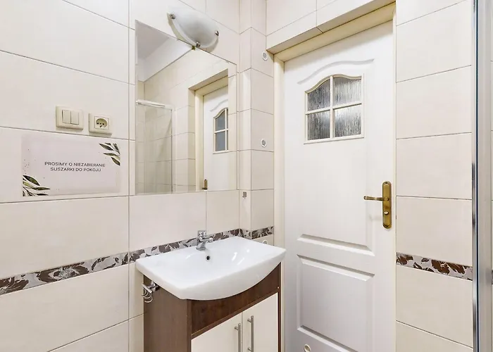 Apartment Roomspoznan Pl - Krolowej Jadwigi 44 - 24h Self Check-in *